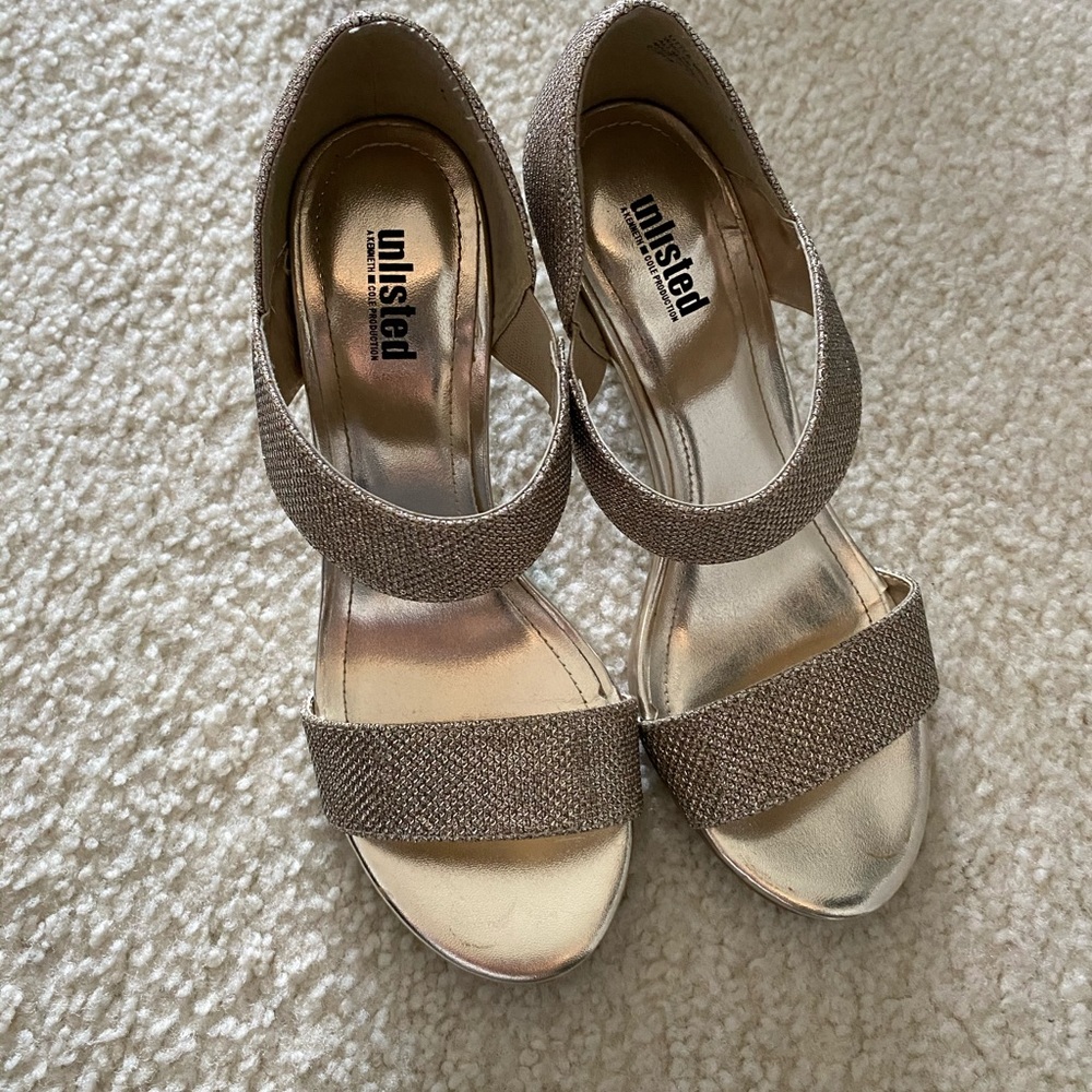 Golden Sparkle Heals